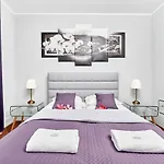 Sikorskiego With Free Garage By Renters Prestige Apartment *