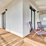Sikorskiego With Free Garage By Renters Prestige Apartment *