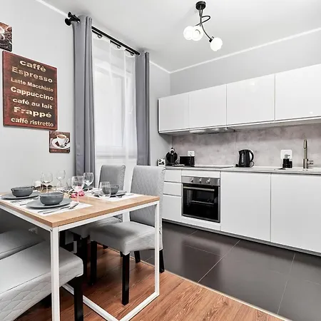 Sikorskiego With Free Garage By Renters Prestige Appartamento Breslavia