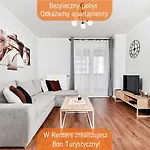 Daire Sikorskiego With Free Garage By Renters Prestige