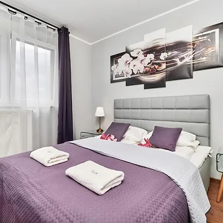 Sikorskiego With Free Garage By Renters Prestige Apartment *