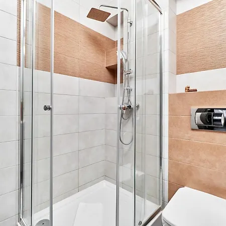 Apartment Sikorskiego With Free Garage By Renters Prestige Wroclaw