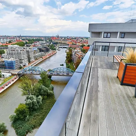 Sikorskiego With Free Garage By Renters Prestige Apartment *